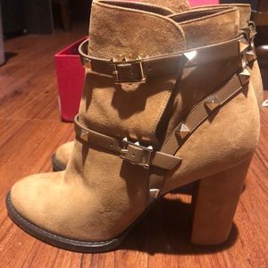 ADDITIONAL PICS for Valentino booties posting